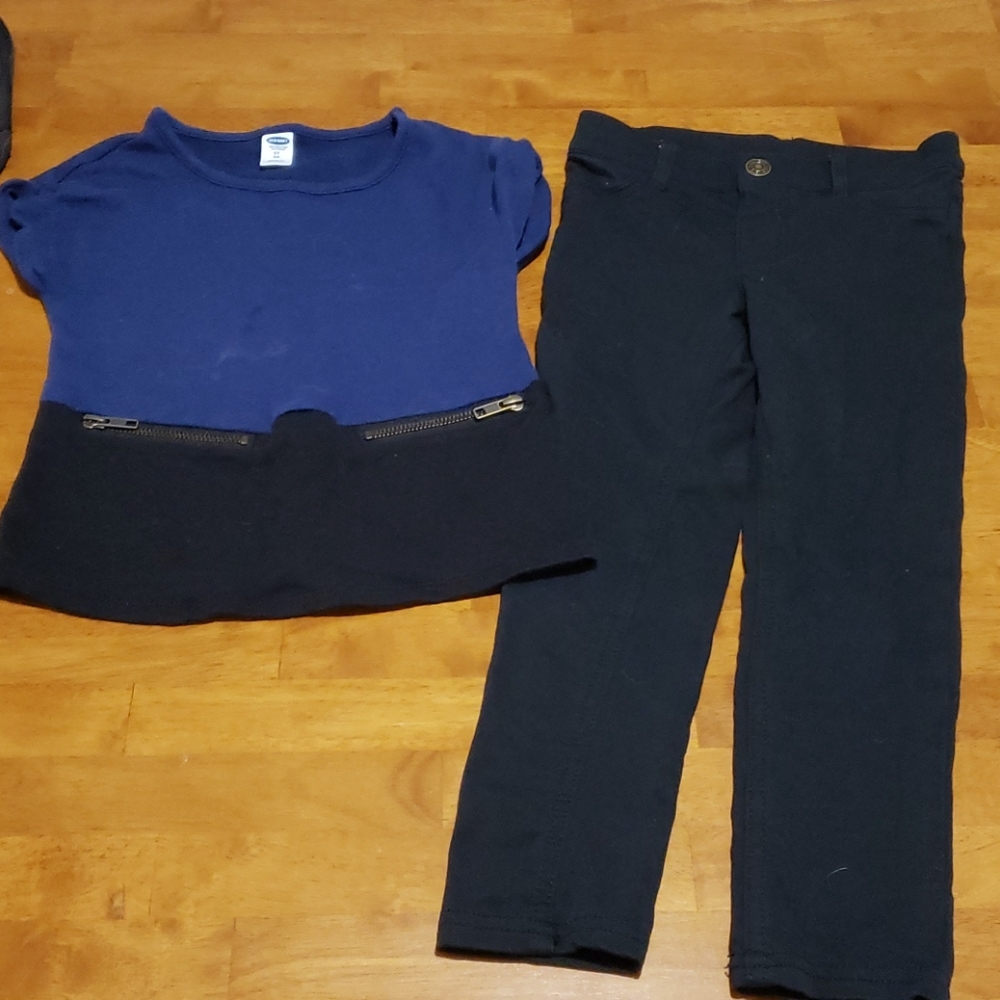 Old Navy/Carter's Outfit size 5/5T